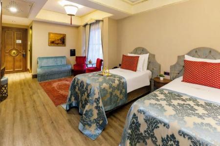 Romance Istanbul Boutique Class - 41