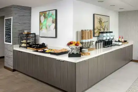 Hilton Garden Inn Miami Brickell South - 14