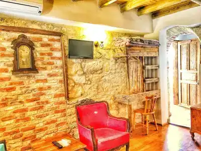 Parmis Boutique House - 29