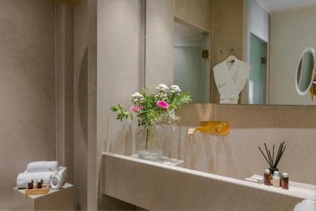 Alley Boutique and Spa - 193