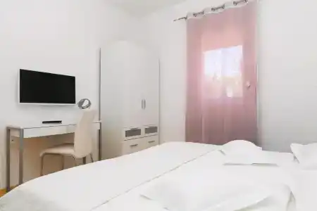 Luxury Klara - 43