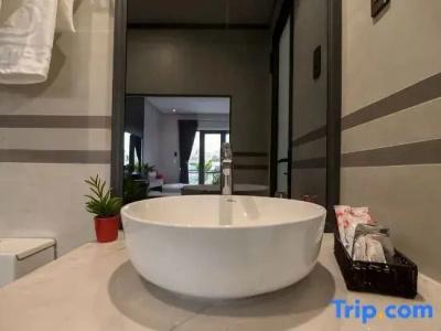 Bin Bin 7 - Near Ton Duc Thang University - 51