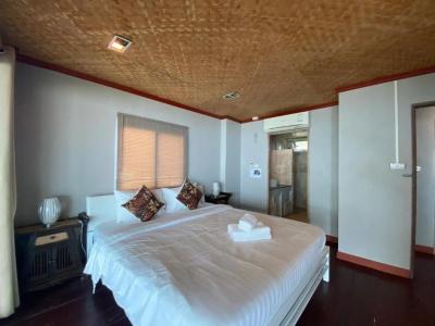 Le Petit Saint Tropez - 47