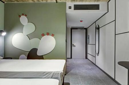 Ibis Styles - 51