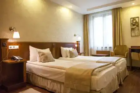 Gold Budapest - 3