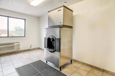 Quality Inn - 22