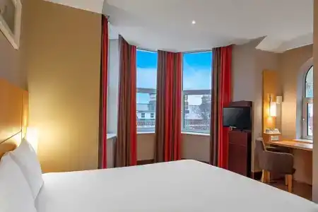 ibis Belfast Queens Quarter - 60