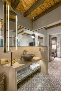 Elakati Luxury Boutique - Adults Only - 97