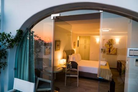 Kratiras View Luxury Suites - 59