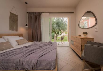 Aeolos Boutique and Suites - 18