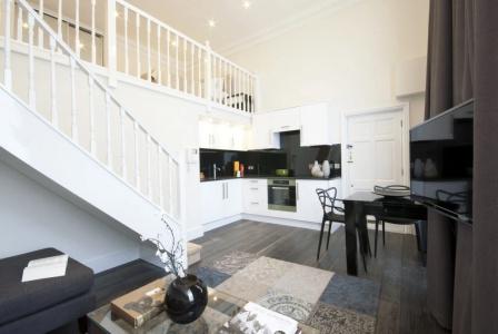 Queensgate Court - 12