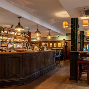 Coach & Horses - 14
