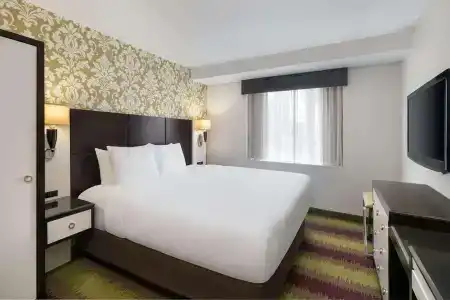 Best Western Premier Herald Square - 5