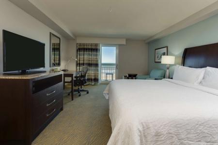 Hilton Garden Inn Oceanfront - 5