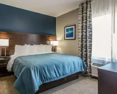 MainStay Suites - 1