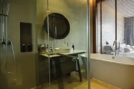 Atta Lakeside Resort Suite - 10