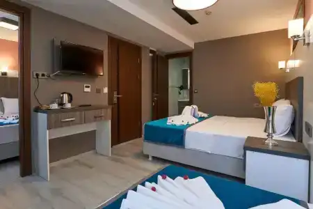 Renzo Istanbul - 3