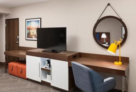 Hampton Inn & Suites Phoenix Downtown - 40