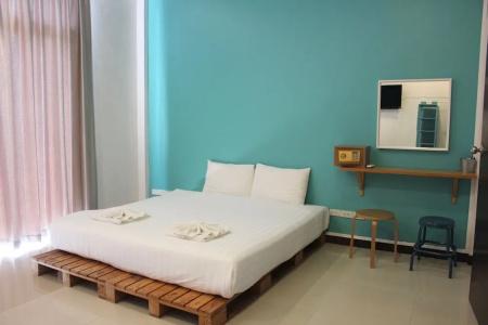 Sea Host Inn - 102