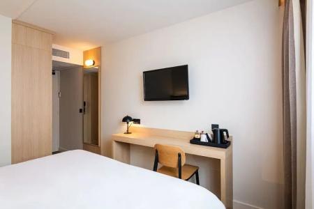 Kyriad Rouen Centre - 79