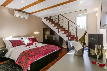 Palace Suites Heritage - 55