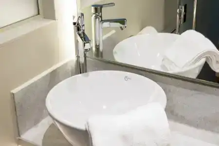 Premier Inn King's Cross - 6