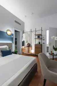 M20 Boutique - 2