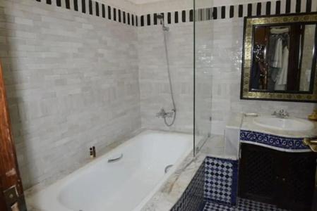 Riad El Yacout - 77