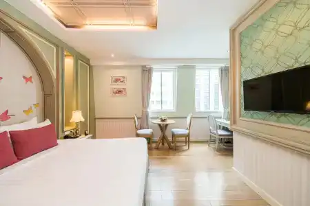 Salil Sukhumvit Soi 11 - 11