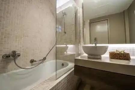 The Bay & Suites - 7