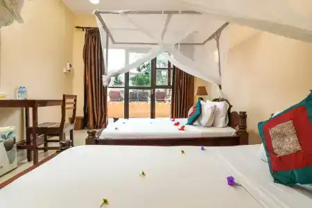 Amaan Beach Bungalows - 2
