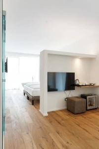 Garda Lake Suite - 90
