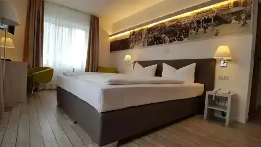 Residence - 35