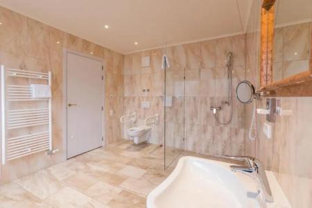 Grand Palladium - 75