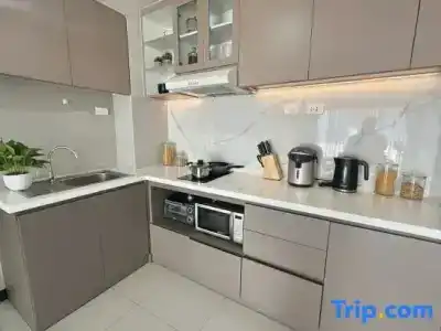 J Town Serviced - 61