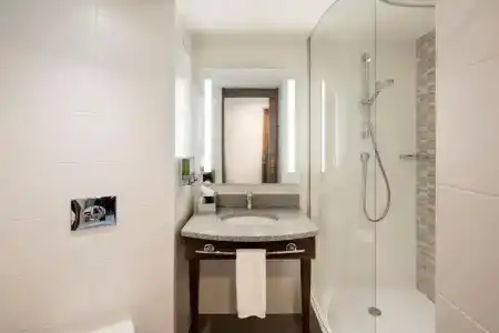 Hampton By Hilton Belfast City Centre - 29