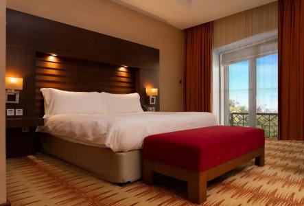 Crowne Plaza, An Ihg - 144