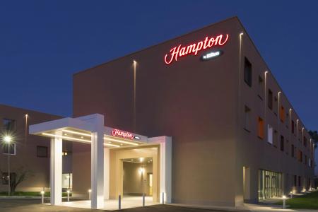 Hampton By Hilton Rome East - 21