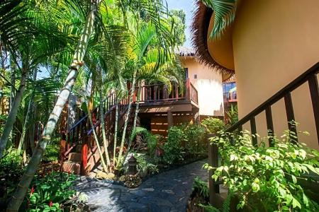 Beyond The Blue Horizon Boutique Bungalows - 35