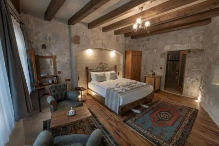 Sarnich Cave Suites - 90