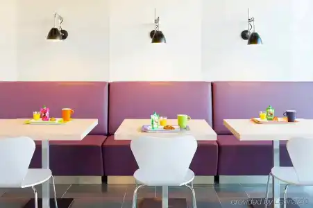 ibis Styles Nimes Gare Centre - 10