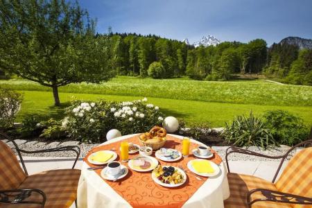 Alm- & WellnessAlpenhof - 25