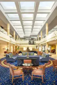 Ventura Beach Marriott - 13