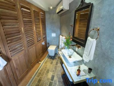 Prince of Galle (inside the Fort) - 39