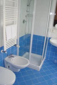 Ivana - 40