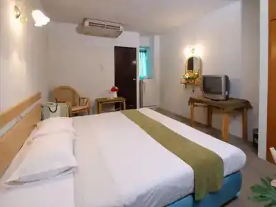 Tawan Court - 3