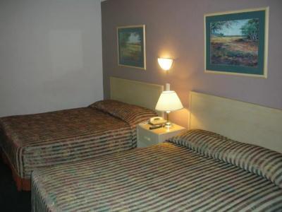 Cache Creek Inn - 26