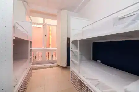 Feel Hostels City Center - 24