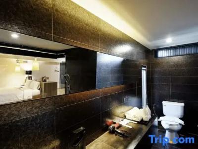 Diary Suite - 45