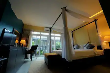 Baan Phuanda Phuket - 35